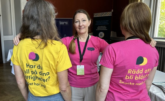 Bild på t-shirtar